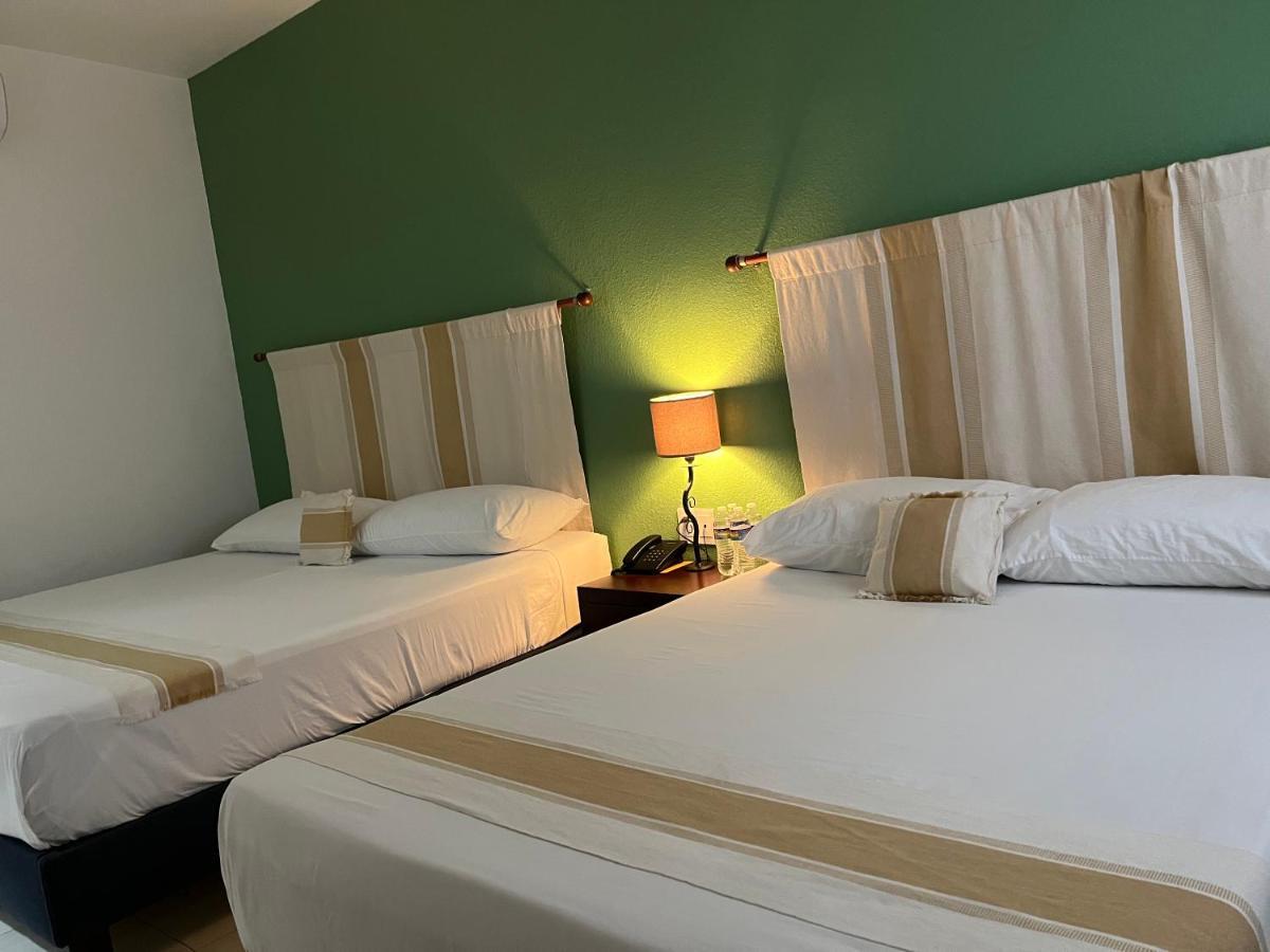 Nueve Agaves Hotel Текила Екстериор снимка