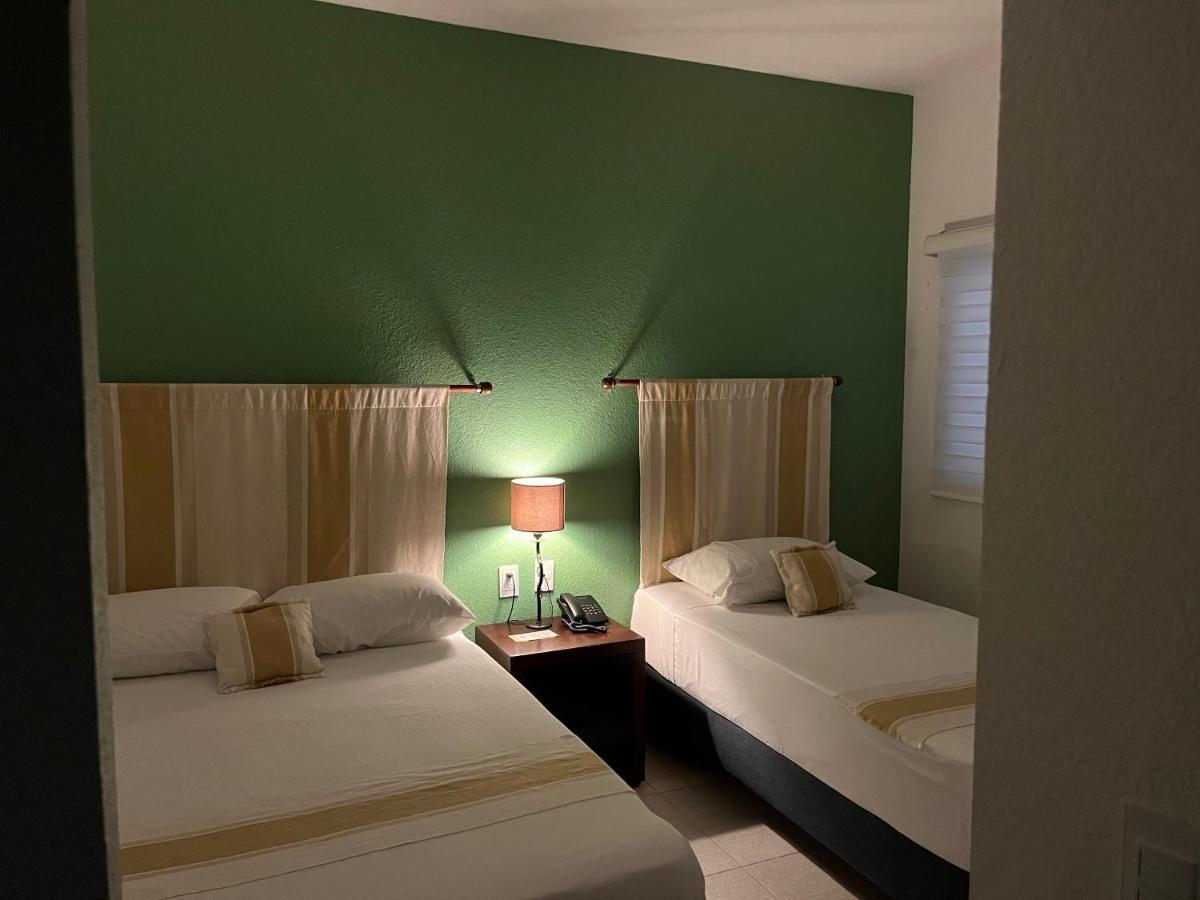Nueve Agaves Hotel Текила Екстериор снимка