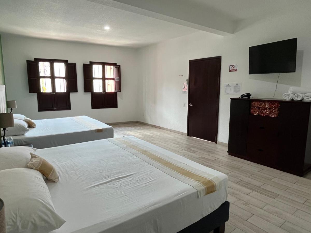Nueve Agaves Hotel Текила Екстериор снимка