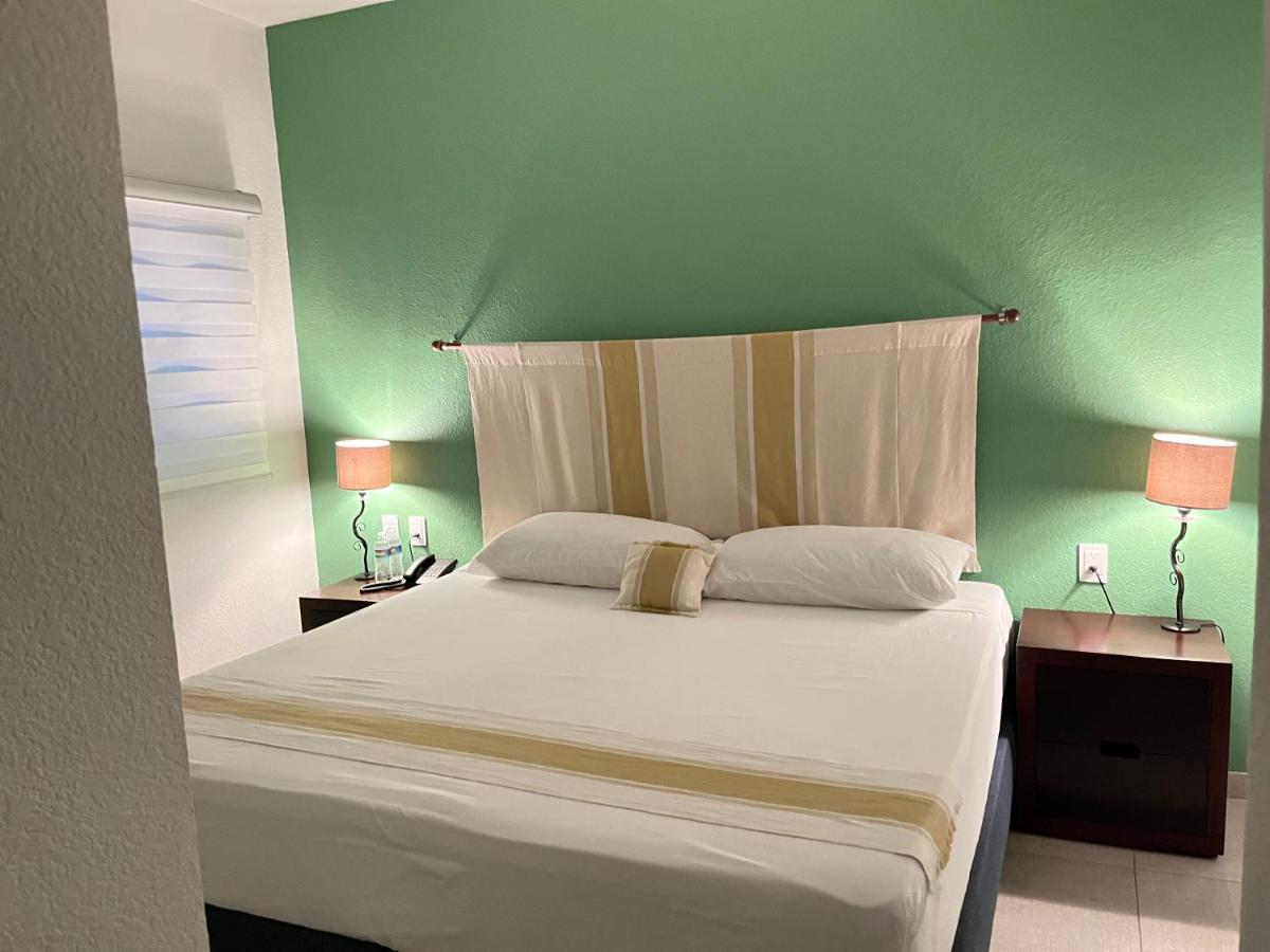 Nueve Agaves Hotel Текила Екстериор снимка