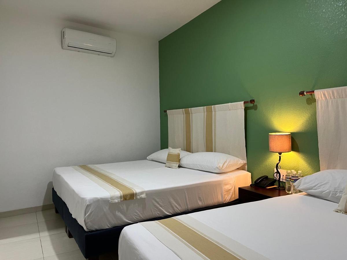 Nueve Agaves Hotel Текила Екстериор снимка